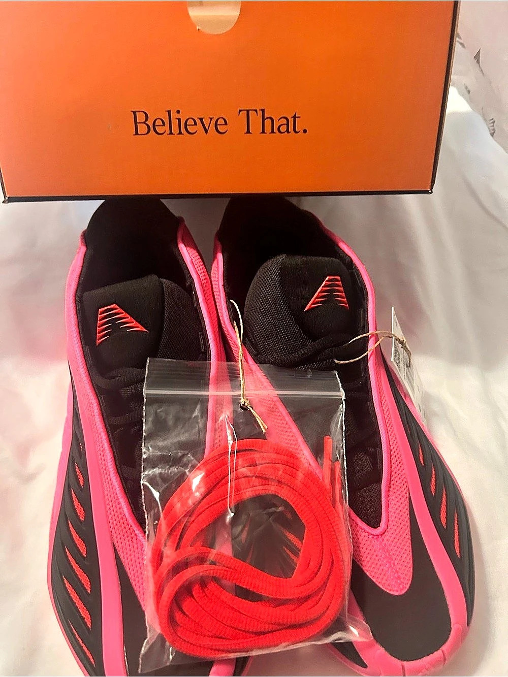 adidas Anthony Edwards 2 Basketball Shoes Pink & Black US 8 NWT